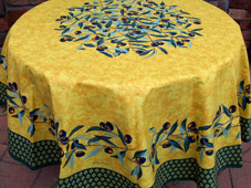 coated 71" round cloth for large garden and kitchen tables