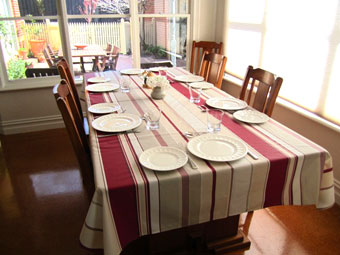 basque cloth with red and white stripes
