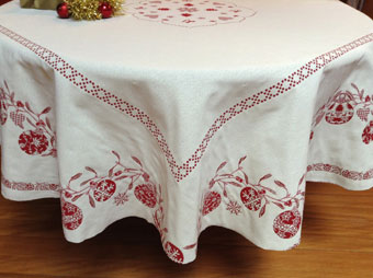 Christmas tablecloth reverisble with red and ecru baubles designs
