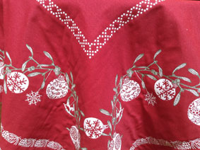 reversible christmas tablecloth