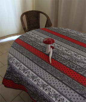 black and red french tablecloth