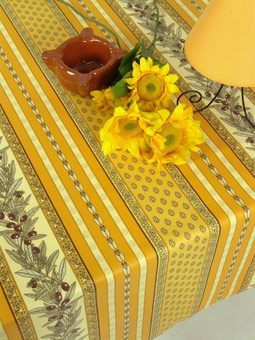 yellow cotton tablecloth from Provence