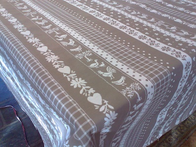 reversible cloth with chicken design taupe