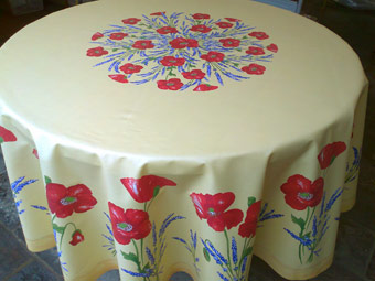 poppies design coated round tablecloth