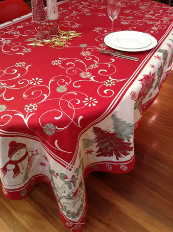 10 seater christmas tablecloth