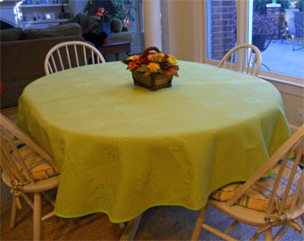 oval tablecloth