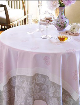 pink coated Jacquard tablecloth