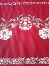Christmas tablecloth red and ecru