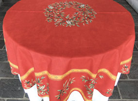 60in round plastic coated tablecloth